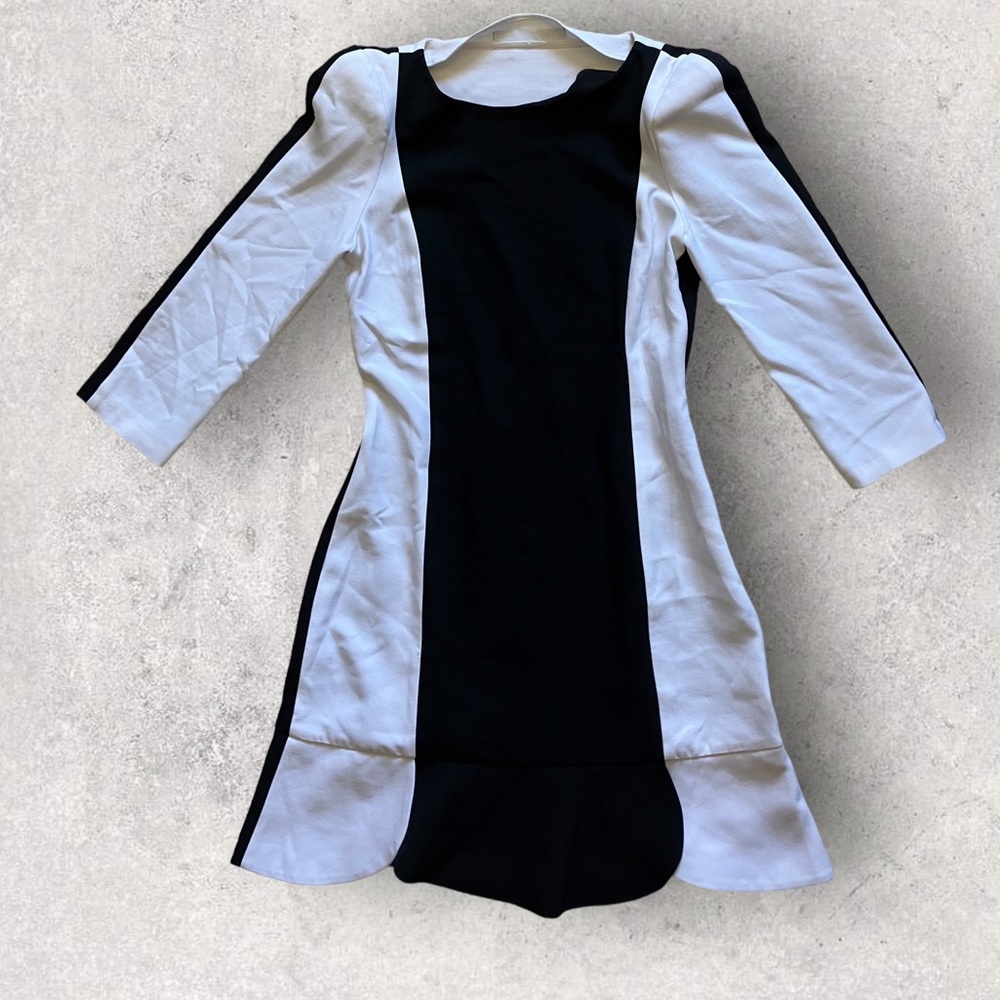 ZARA Color Block Black White 3/4 Sleeve Structured Mini Dress Women's Size Small - Picture 2 of 8